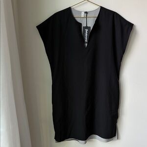 NWT Betabrand Reversible Travel Dress in Black and light Grey Pockets Size XL